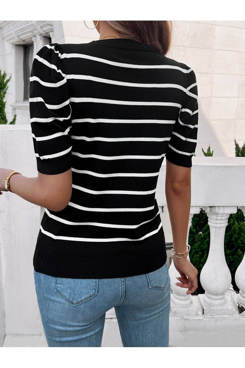 WHITE PUFF SLEEVE TOP