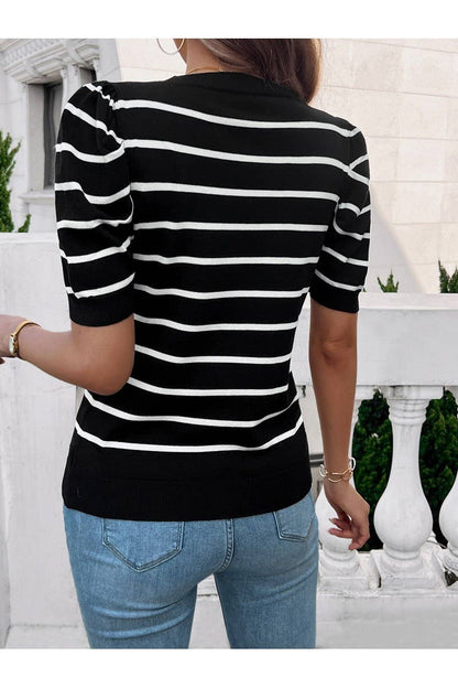 WHITE PUFF SLEEVE TOP