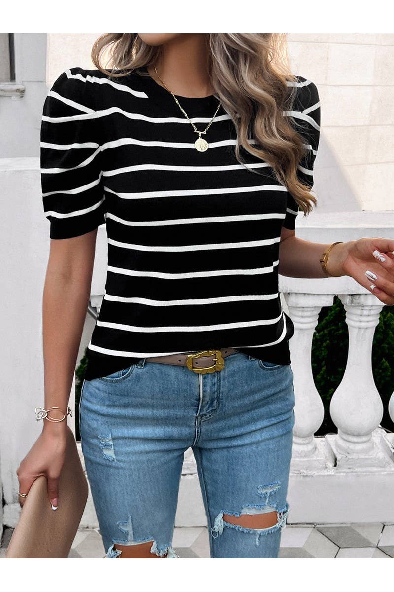 WHITE PUFF SLEEVE TOP